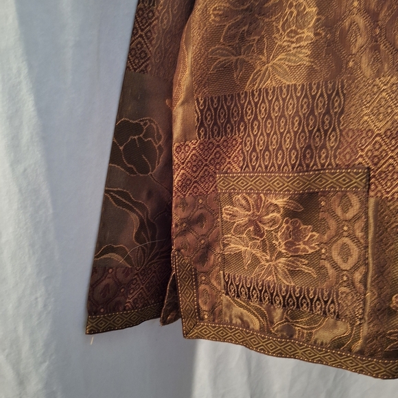 Elegant Brown Patterned Women's Blazer - Picture 3 of 6